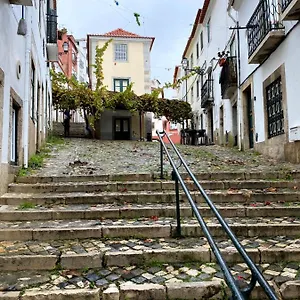 Alfama Sao Crispim Apartamento