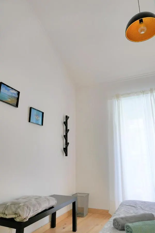Apartamento Tt Anjos Lisbon Rooms Portugal